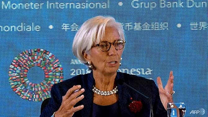 imf chief defends rate hikes after trump slams crazy fed