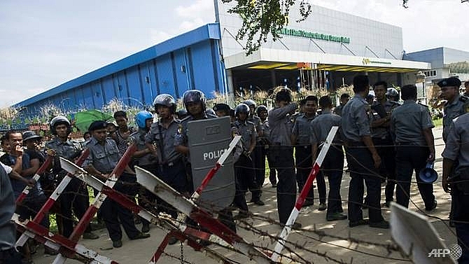 clashes at myanmar garment factory leave dozens injured