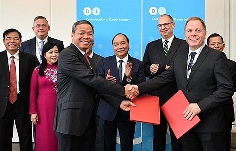 PM witnesses strategic agreement between Vietnamese and Danish enterprises