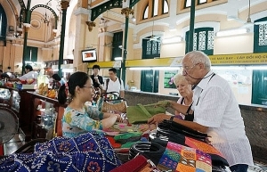 Tourists can learn about HCMC with QR codes
