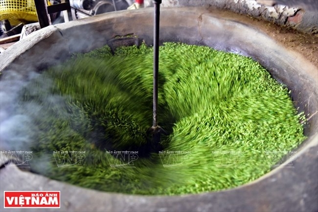 young sticky rice flakes delicacy of hanois autumn