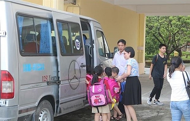 ministries work together to improve school bus safety