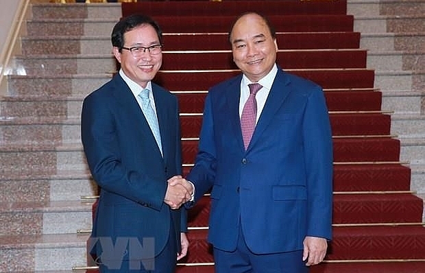 Prime Minister commits support to Samsung Vietnam