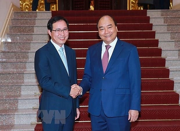 prime minister commits support to samsung vietnam