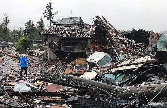 Typhoon Hagibis kills at least 11 in Japan as rescue efforts intensify