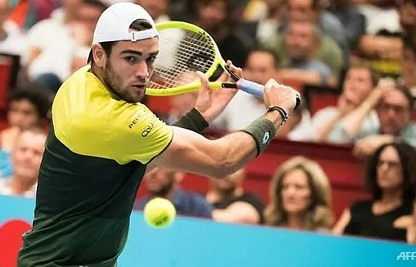 Berrettini reaches Top 10 for the first time