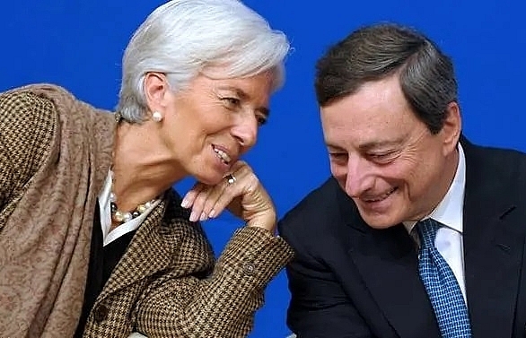 Merkel, Macron praise Draghi's 'European dream' as ECB chief bows out
