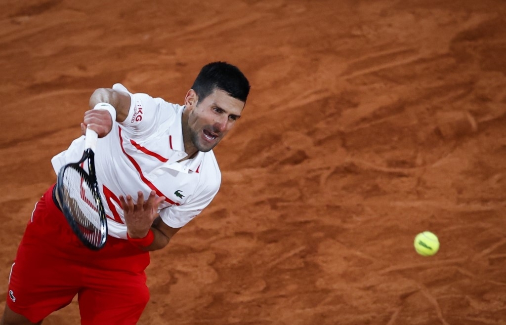 Djokovic 'the snake' tackles Berankis 'the spearfisher' at Roland Garros
