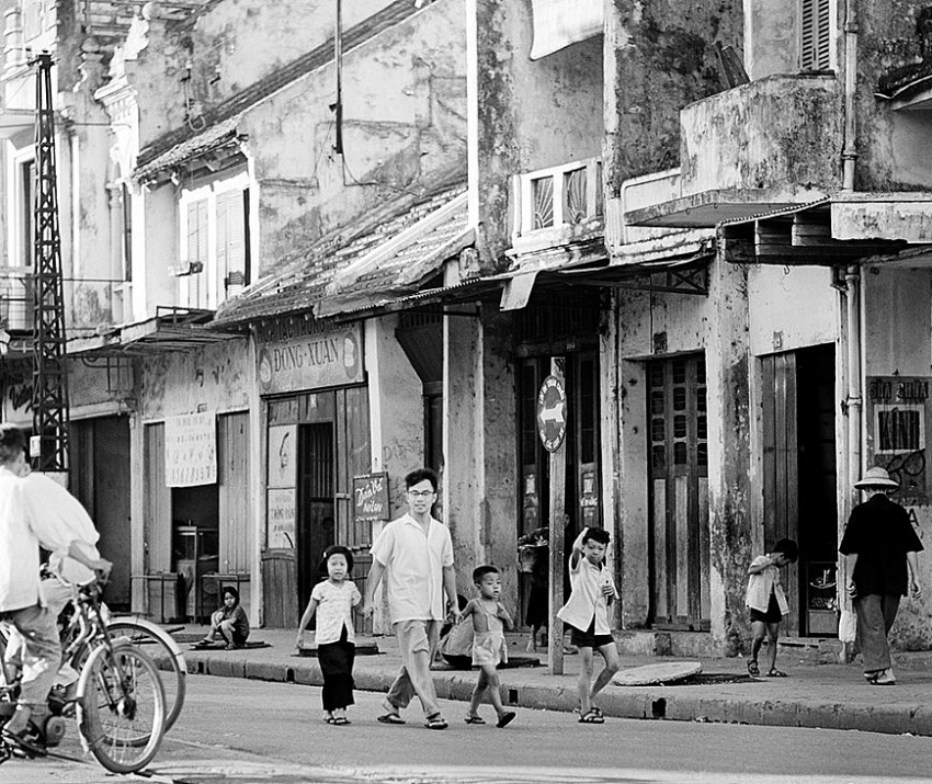 hanoi through lens of german photographer