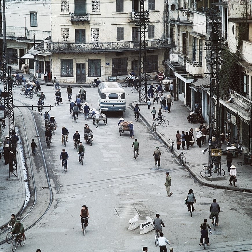 hanoi through lens of german photographer