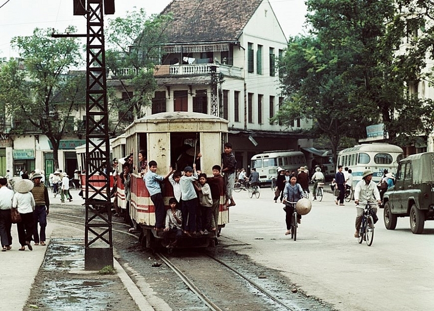 hanoi through lens of german photographer