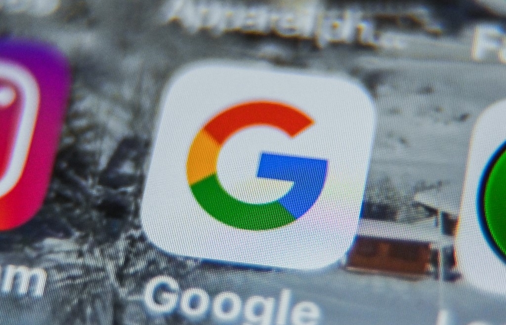Google nears copyright deal with French newspapers