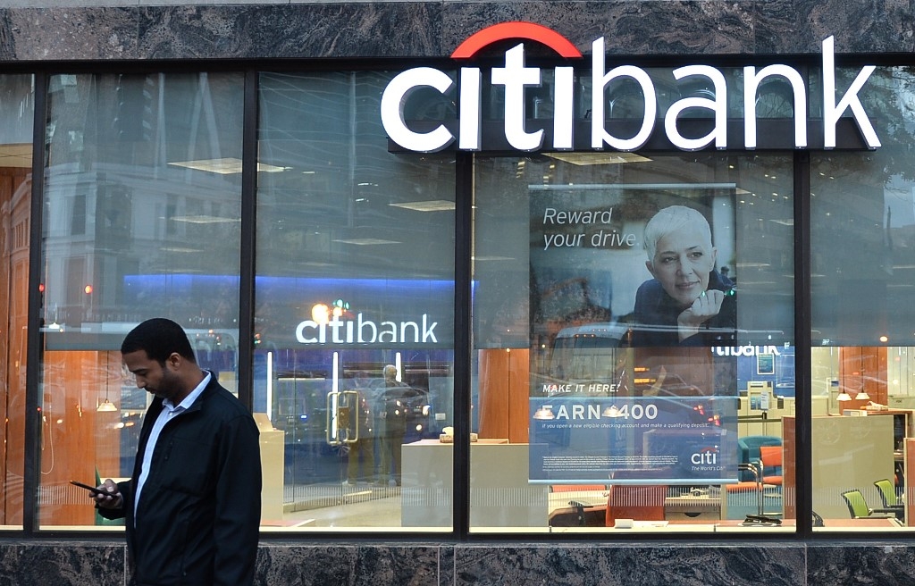 us fines citibank 400 mn for poor risk management practices