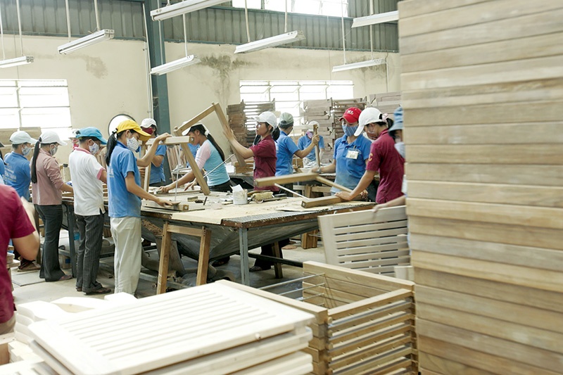 Furniture exports to the US from Vietnam have dipped in recent months, Photo Le Toan
