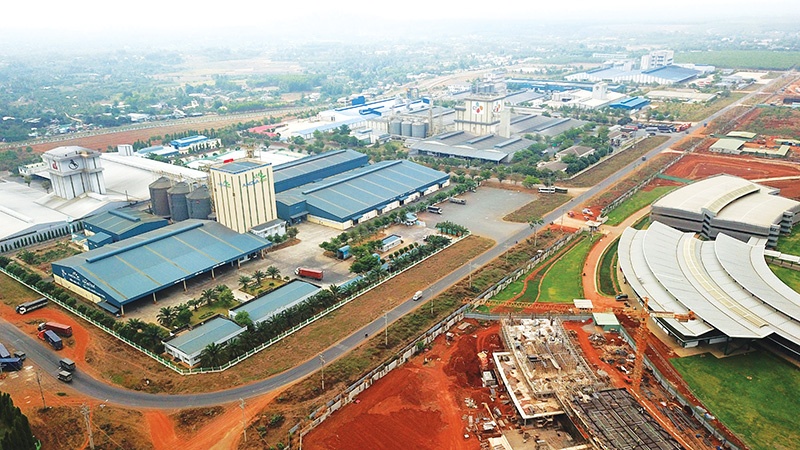 Industrial zones are being expanded for new occupants despite the difficulties of the past 18 months, Photo: Le Toan