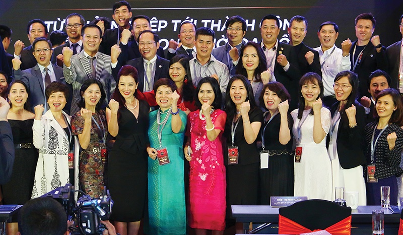 Modern businesses realise that women are decision-makers who can transform a company’s fortunes, Photo: Le Toan