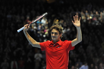 Federer eyes return to top in 2011 after Finals win