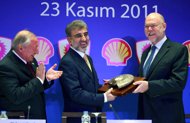 Turkey and Shell sign energy exploration deal