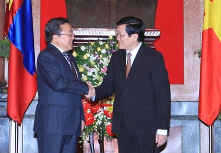 vietnam mongolia pledge to work harder to boost relations