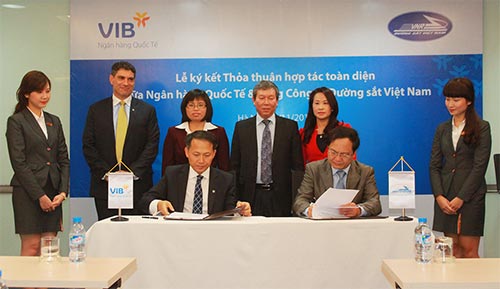 vib and vietnam railways enter in comprehensive cooperation