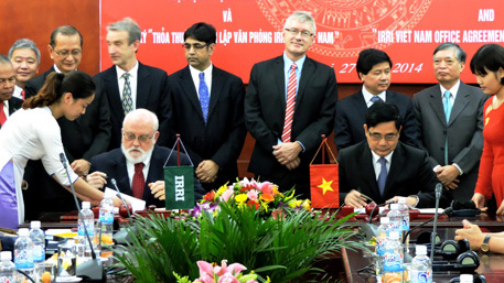 vietnam sets up first intl agriculture research centre