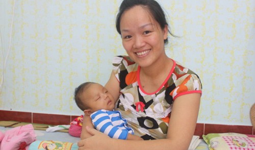 vietnam mother gives her all to help baby survive combat disabilities