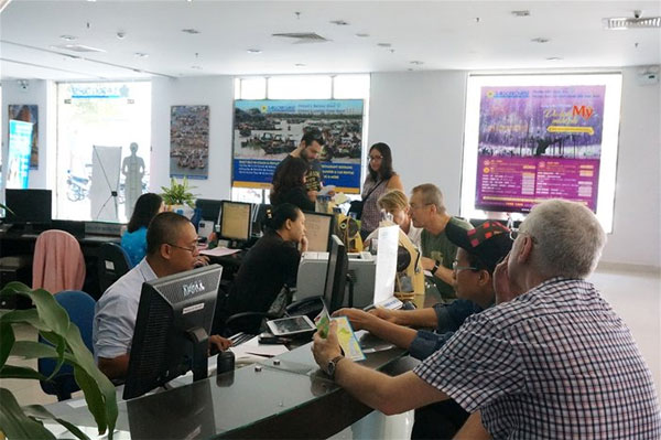 tourists from almost all nations to visit vietnam visa free