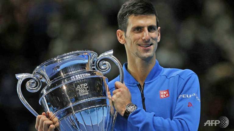 djokovic federer make strong starts at tour finals