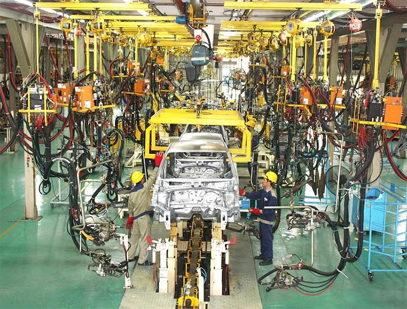 auto manufacturer truong hai hopes for policies to protect domestic industry