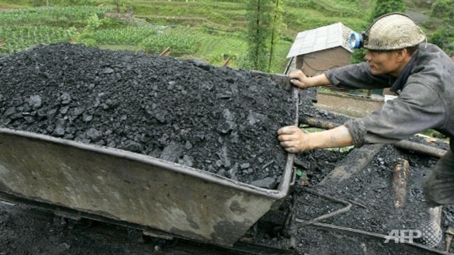 canada to phase out coal power by 2030 official