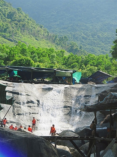 central vietnam waterfalls make a splash