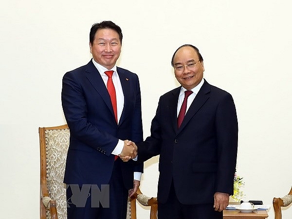 pm calls on korean investors to expand operations in vietnam