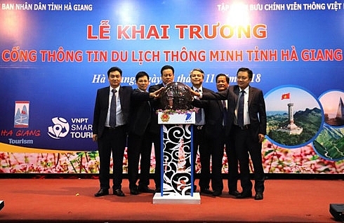 ha giang launches website mobile app to promote tourism