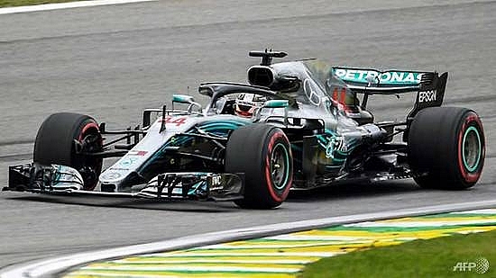 record breaking hamilton claims mercedes 100th pole position