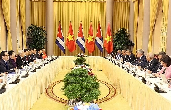 Leaders agree to raise Vietnam-Cuba trade to $500m