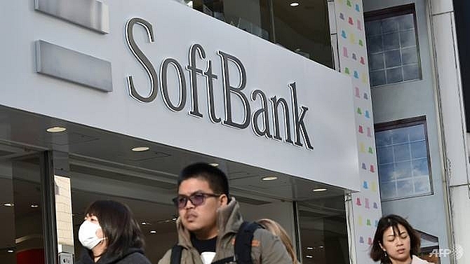 softbank unveils massive 21 bn ipo of japan mobile unit