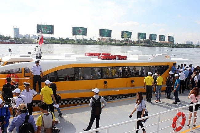 hcmc to launch seven more waterway tour routes