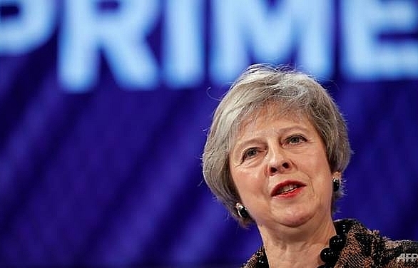 British PM faces Brexit pressure ahead of Brussels talks