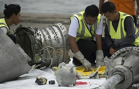 Boeing insists will share info with clients after Indonesia crash