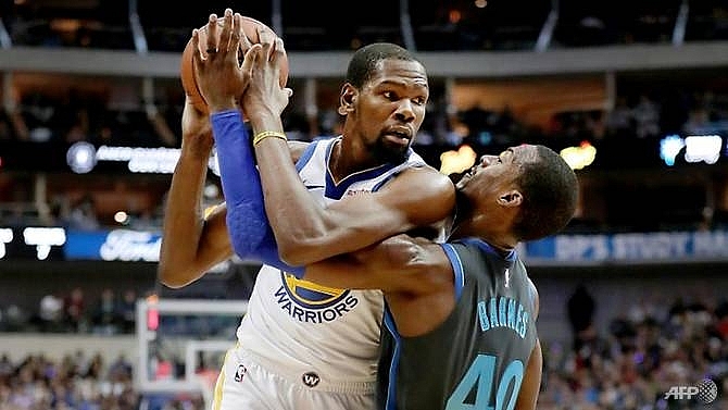 nba star durant fined us 25000 for harsh words to heckler