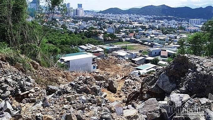 nha trang landslide involved construction project suspended