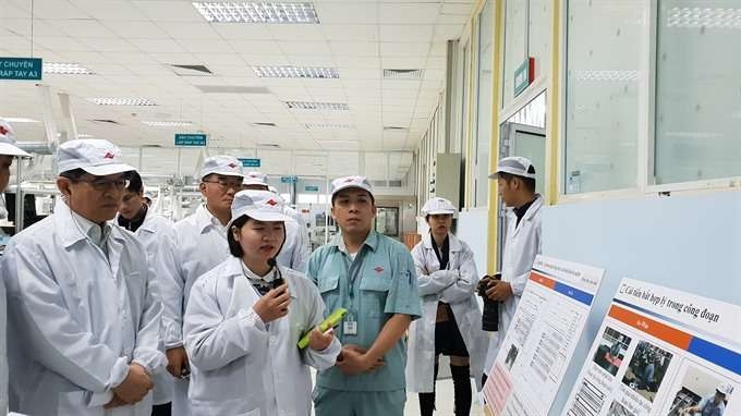 samsung continues to support vietnamese firms to join global supply chain