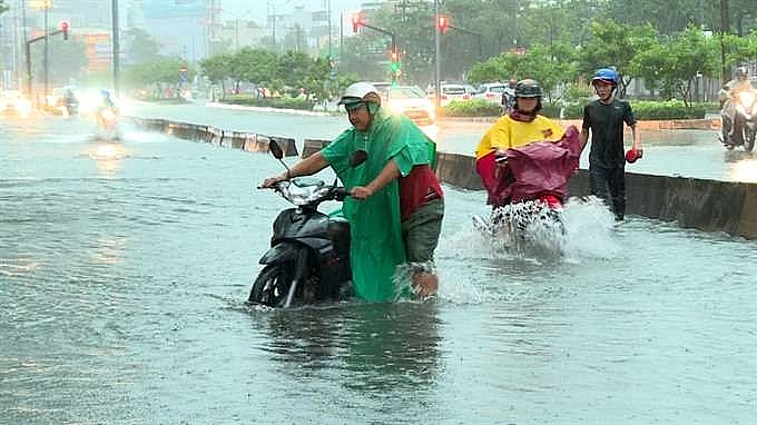 hcm city deluged as storm no 9 dumps record rain