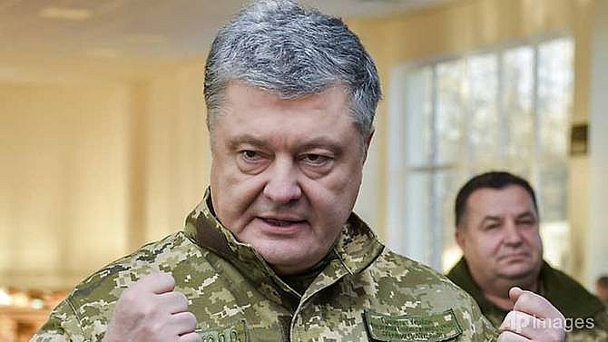 ukraine president asks nato to send ships to sea of azov