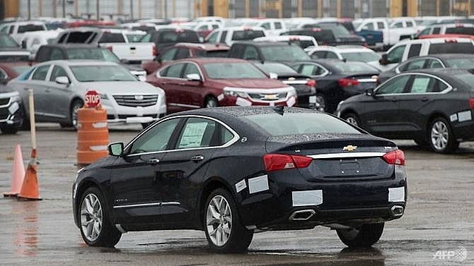 trump backs potential new auto import tariffs
