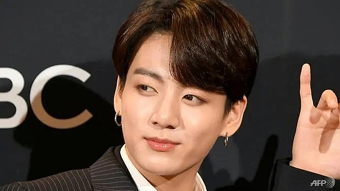 bts k pop star jungkook investigated over car crash seoul police