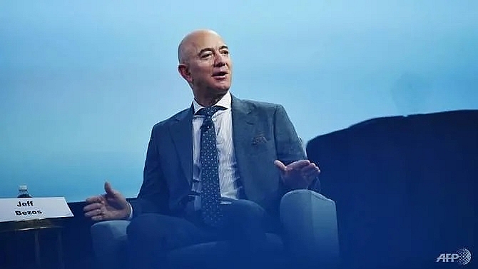 amazon shares hit by earnings disappointment