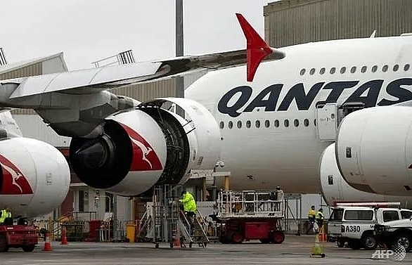 Qantas found cracks in Boeing 737 planes and it's a headache