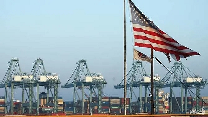 trump trade war endangers 15m jobs ca ports study