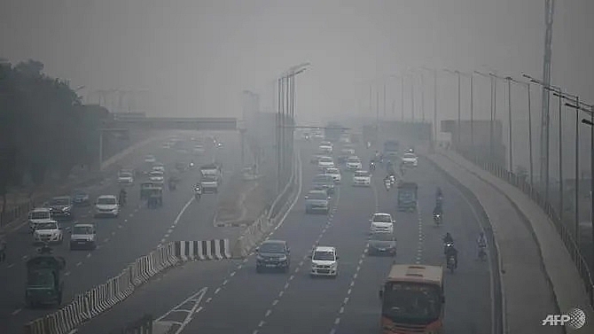 toxic smog delays asian tour golf in new delhi